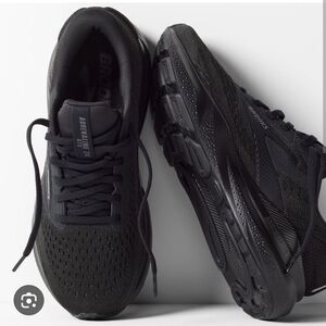 Brooks Adrenaline GTS 24 Comfort/Athletic Lifestyle Shoes Size 12 2E Wide Men